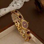1pc Women's Burgundy Garnet Vintage French Retro High-Quality Elegant Luxury Bracelet Watch, Suitable For Holiday Gifts