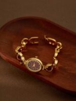 1pc Women's Burgundy Garnet Vintage French Retro High-Quality Elegant Luxury Bracelet Watch, Suitable For Holiday Gifts - Image 2