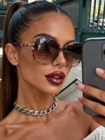 1 Pair Leopard Print Brown Oversized Wrap-Around Bohemian Style Sunglasses, Suitable For Vacation, Travel, Beach, Outings, Summer Accessories, Sports, Driving, Festivals, Holidays, Family Outings, Golf, Hiking, Elegant Attire, Street Style Accessories, Vacation Atmosphere, Sports, Parties