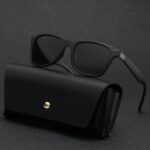 1pc Classic Travel & Hiking Design Lens, Suitable For Driving, Fishing And Other Outdoor Activities, Red Design With Red Rivets, Silicone Anti-Slip Pad, Street Fashion Glasses, Suitable For Summer Beach, Outdoor Activities And Travel