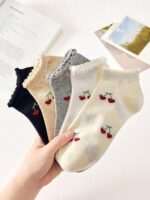 5 Pairs Women's Sweet Cute Cherry Pattern Minimalist Ankle Socks With Ruffle Trim, Breathable, Fashionable Ins Style Comfortable White Socks, Random Colors, Suitable For Summer, Autumn And Winter - Image 4