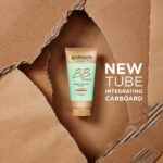 Garnier SkinActive Classic Perfecting All-in-1 BB Cream, Shade Classic Medium, Tinted Moisturiser SPF 15, Brightens and Evens Skin, With Hyaluronic Acid, Aloe & Mineral Pigments, 50 ml , Pack of 1 - Image 4