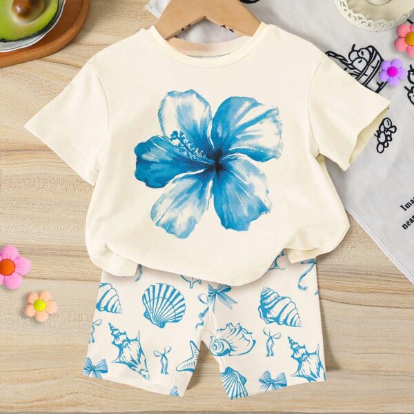 SHEIN 2pcs/Set Toddler Girls' Casual Hibiscus Flower, Marine Life, Shell, Bow Print Loose Round Neck Short Sleeve T-Shirt And Fitted Bike Shorts Set, Suitable For Spring/Summer, Casual, Beach, Weekend, Cute Summer Outfit For Young Girl, Korean Style, Summer Outerwear, Young Girl Summer Clothes, Young Girl Shell Set, Young Girl Beach Set