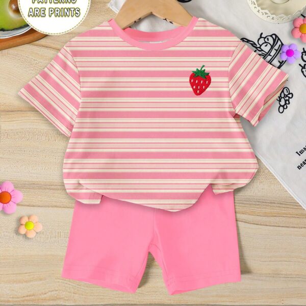 Souflis Souflis 1 Set Baby Girls' Fashionable Sweet Cute Striped Strawberry Print Short Sleeve Round Neck T-Shirt And Shorts Set, Suitable For Casual And Outdoor Wear