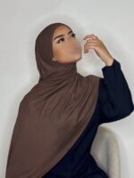 1pc Women's Simple Classic Solid Color Elegant Casual Edged Scarf, Premium Knit Fabric Viscose Jersey Hijabs Scarf, Long Turban Style Headscarf, Suitable For Daily Life, Outings And Gatherings - Image 3