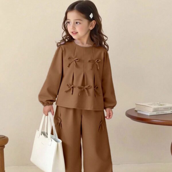 SHEIN Playful Pals 2pcs/Set Young Girl Fashionable Sweet Bow Decor Top + Wide Leg Pants Outfit, Spring/Autumn 7th Birthday