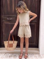 SHEIN Sparklyn Tween Girls Casual Tropical Vacation Sleeveless Top And Shorts Set, Beige Pattern Paired With Fabric, Suitable For Daily Casual And Social Gatherings
