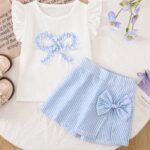 4-7 Years Old Girls' Summer White Flare Sleeve T-Shirt + Blue & White Striped Skort 2-Piece Set, Cute Bow Decor, Fresh & Sweet European Style, Breathable Chiffon Fabric, 2026 New Summer Holiday Outfit For Young Girls