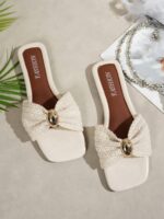 Women's Bow Metal Decor Straw Woven Flat Sandals, Comfortable Minimalist Style For Vacation, Beach, Home, Daily Wear, Summer White Woven Open Toe Slippers, Boho Chic - Image 2