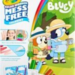 CRAYOLA Bluey Color Wonder Colouring Set – 18 Pages & 5 Markers, Mess-Free Activity Set for Kids