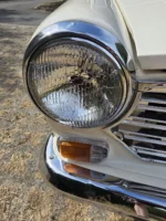 Morris 1100 Classic British Saloon Cream Vintage Collectors Family Car - Image 4